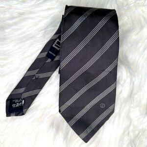EUC Dunhill Tie Made in Italy 100 % Silk